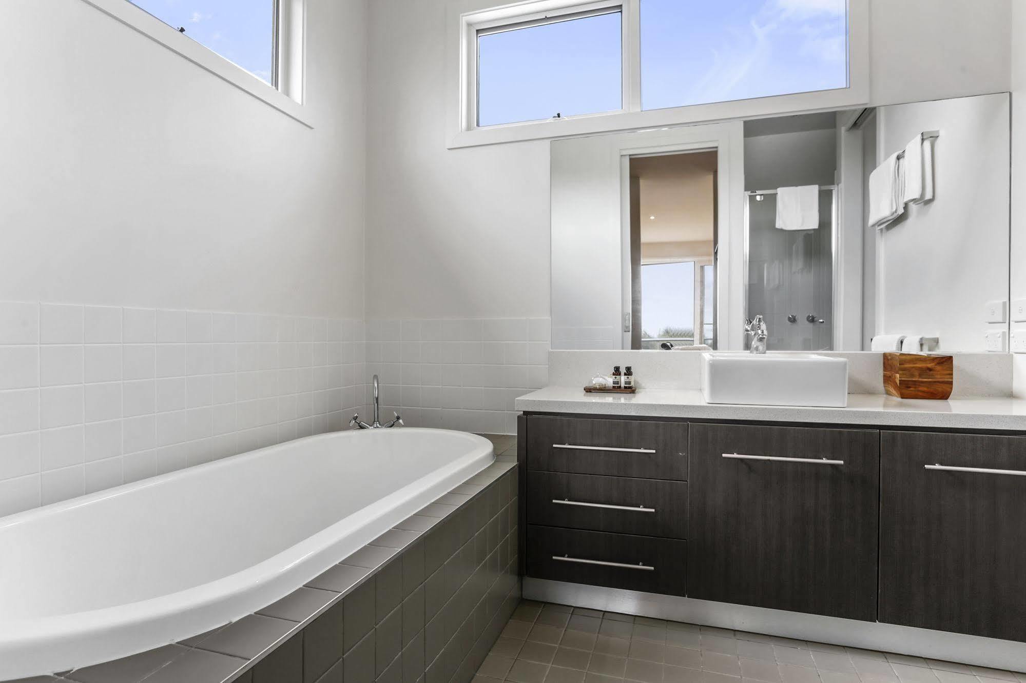 12 Apostles Accommodation Anchors Beach House With Sea Views Port Campbell Exteriér fotografie